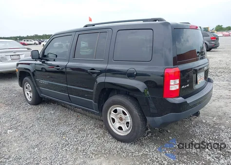 2015 Jeep Patriot Sport z USA, uszkodzony, nr VIN 1C4NJRBB9FD130656